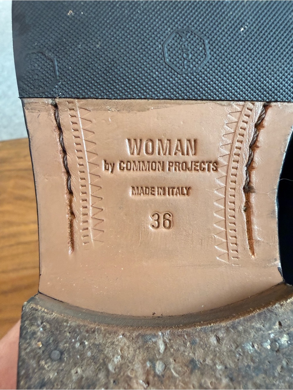Common Projects Woman Black Leather Chelsea Boot 3825 Size 36 Italy (US 6) - Picture 11 of 11